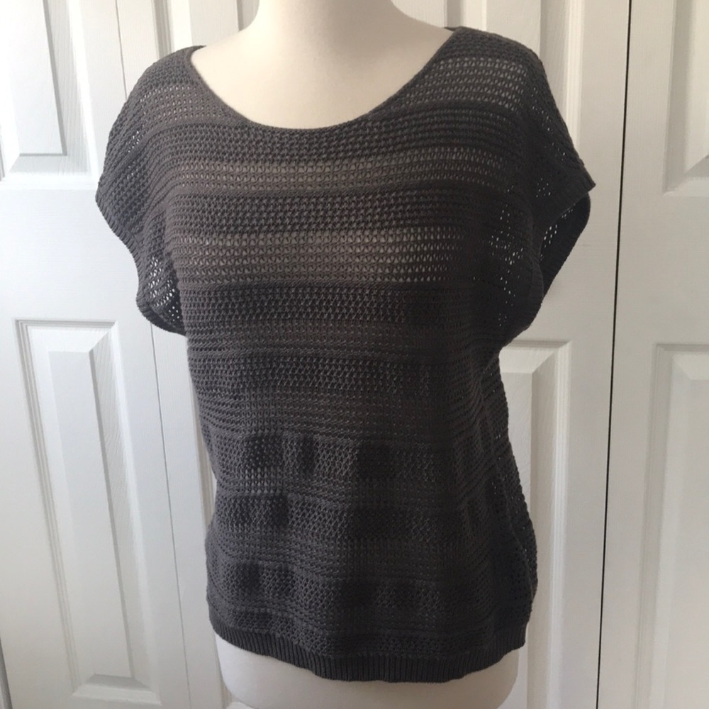 Old Navy top